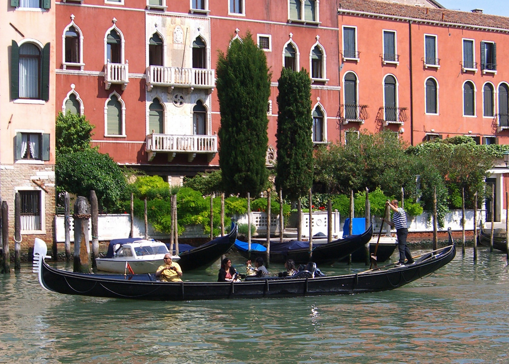 Venice Garden 3 Tales from our Travels